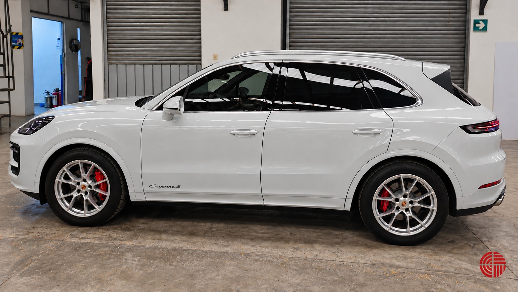 Porsche Cayenne 2024 atendida por VitroForte